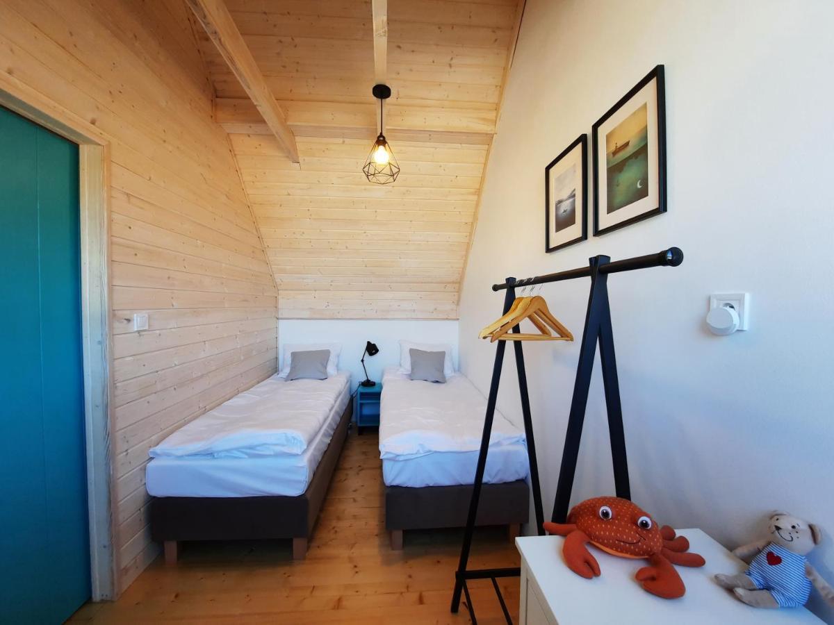 Patyki Kamyki Apartamento Ustka Exterior foto